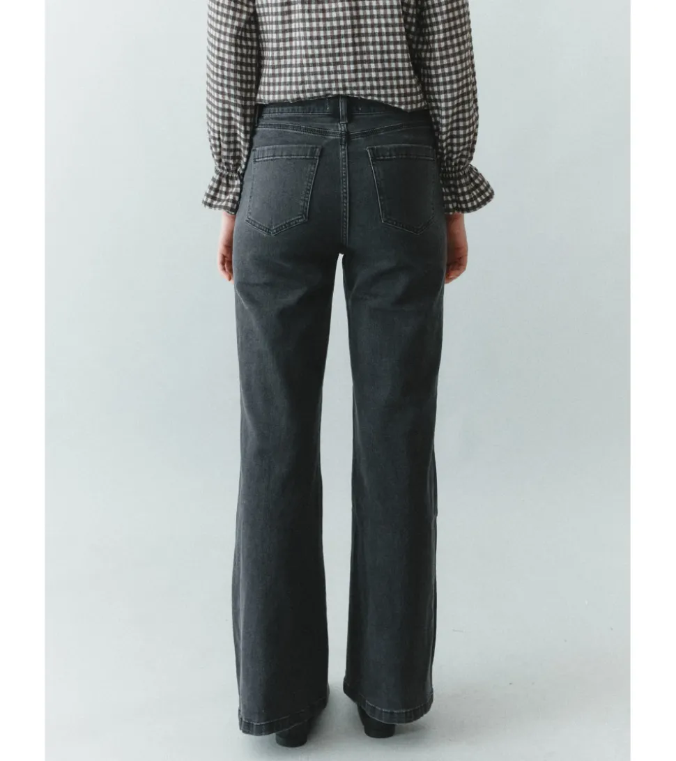 PANTALÓN DENIM BOLSILLOS