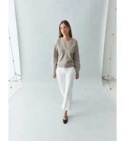 PANTALÓN DENIM BORDADO