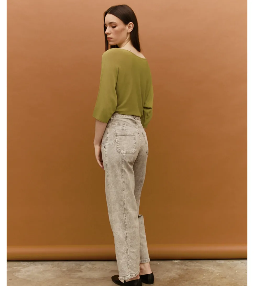 PANTALÓN DENIM RECORTES