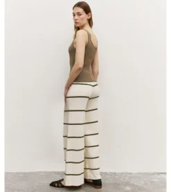 PANTALÓN PUNTO RAYAS