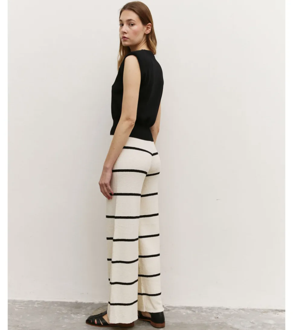 PANTALÓN PUNTO RAYAS