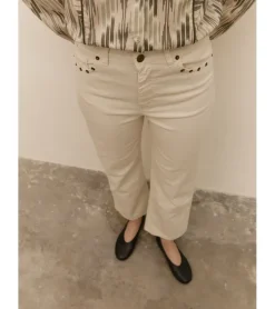 PANTALÓN REMACHES