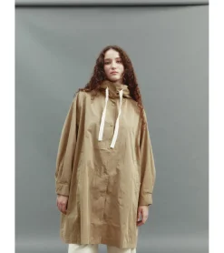 PARKA AMPLIA
