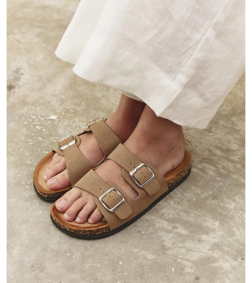 SANDALIAS HEBILLAS