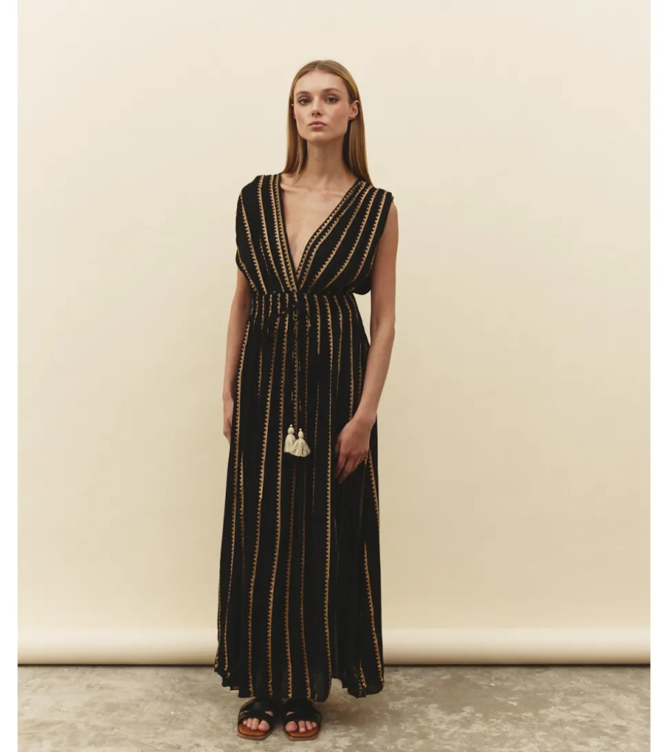 VESTIDO ESTAMPADO DORADO