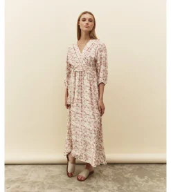 VESTIDO FLORES ESCOTE CRUZADO