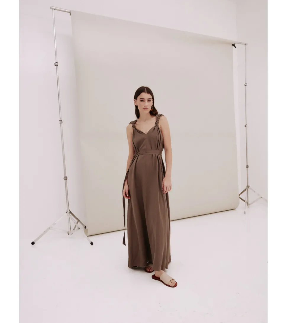 VESTIDO LARGO NUDOS